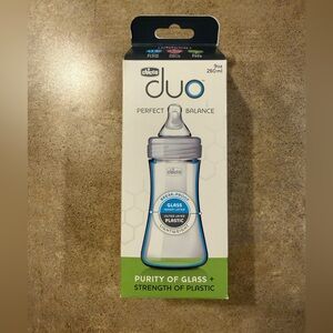 New Chicco Duo 9oz. Hybrid Baby Bottle with Invinci-Glass 0+ Months Slow Flow